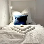Moderne Ambient Direkt In Der Luebecker Altstadt *