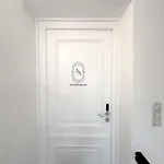 Moderne Ambient Direkt In Der Luebecker Altstadt *