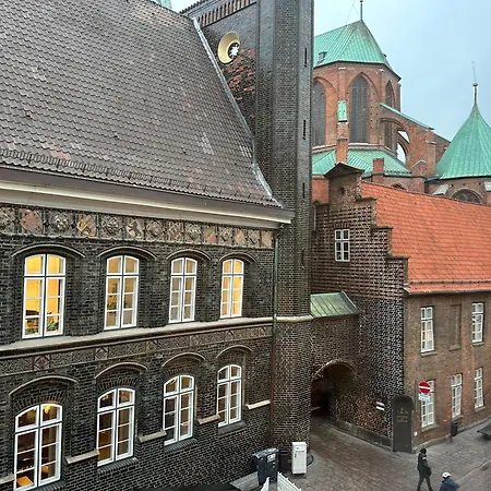 Moderne Ambient Direkt In Der Lübecker Altstadt *