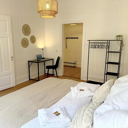 Moderne Ambient Direkt In Der Luebecker Altstadt *
