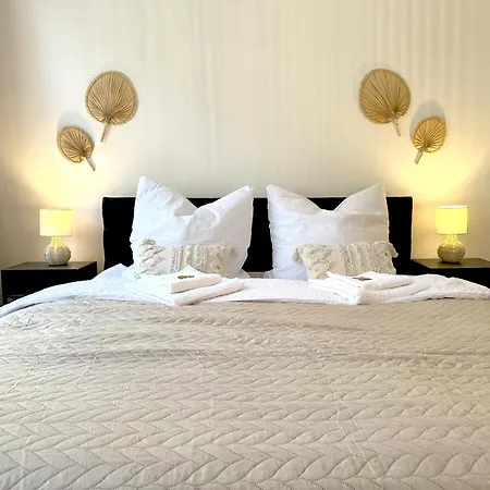 Moderne Ambient Direkt In Der Luebecker Altstadt Apartment