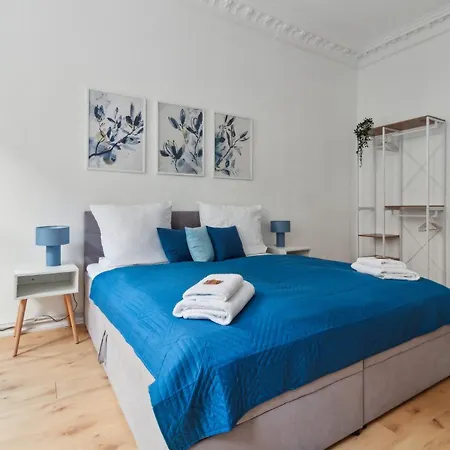 Moderne Ambient Direkt In Der Luebecker Altstadt