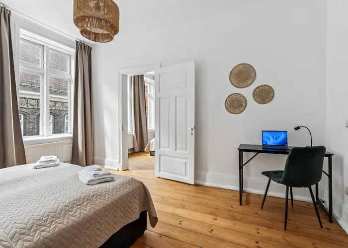 Moderne Ambient Direkt In Der Luebecker Altstadt Lubecca